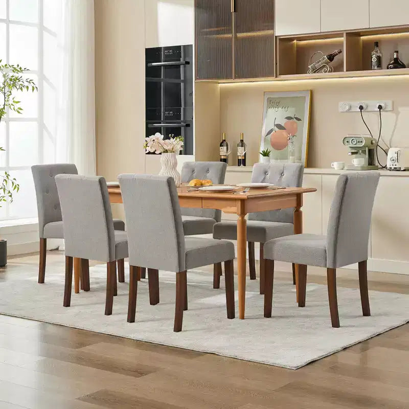 Parsons Esszimmerstühle mit Knopfheftung, 6er/4er-Set – Polsterstühle aus Stoff mit Holzbeinen & gepolsterten Sitzen – Wohnzimmer- und Küchenmöbel