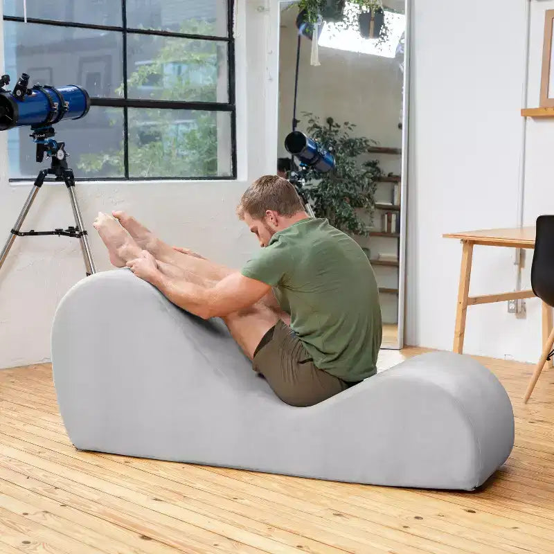 Avana Sleek Yoga-Chaiselongue – hergestellt in den USA – ideal zum Dehnen, Entspannen, Trainieren und mehr, 60T x 18B x 26H Zoll, Hellgrau