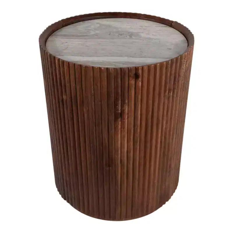 Dekorativer geriffelter Holzbeistelltisch mit Marmorplatte und Stauraum – kleiner Beistelltisch für Schlafzimmer oder Wohnzimmer