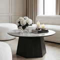 Dunkelbrauner Couchtisch aus Holz mit Marmoroptikplatte