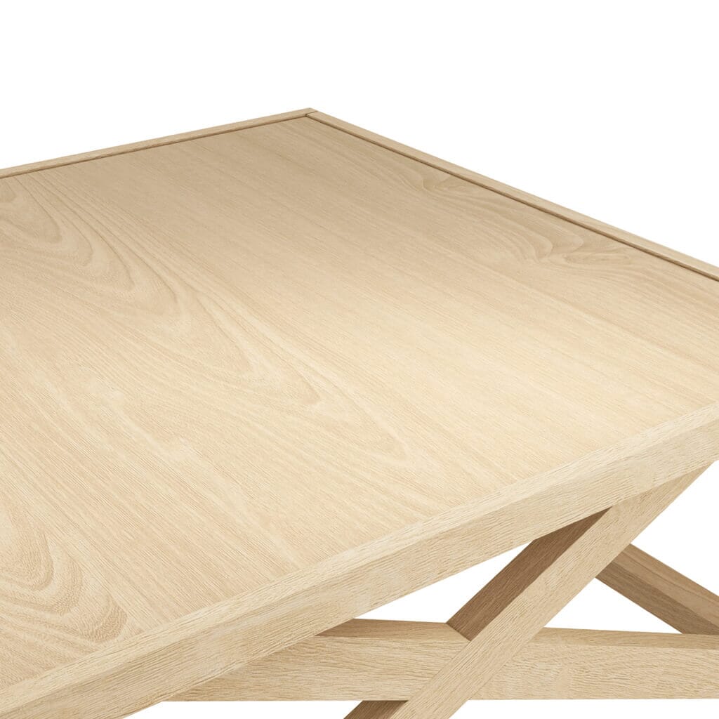 Kaffeetisch mit Kreisfuß aus hellem Holz