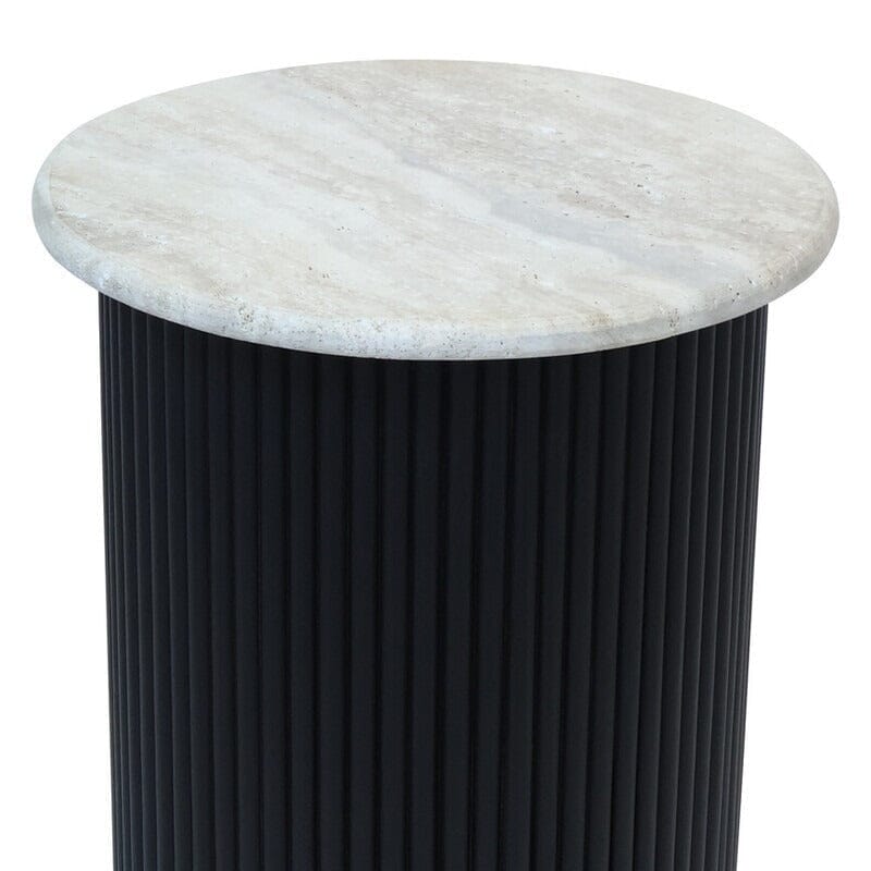 Schwarzer Beistelltisch mit Rippenmuster und Marmorplatte